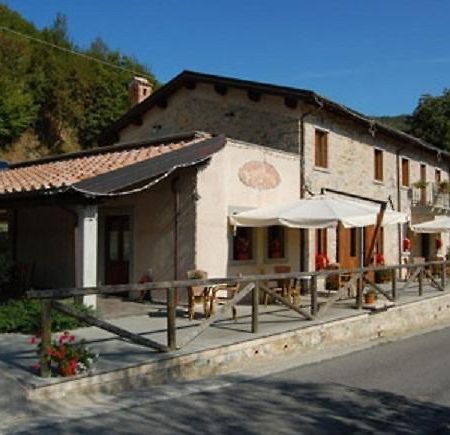 Spino Fiorito Stay Casola in Lunigiana Exterior foto